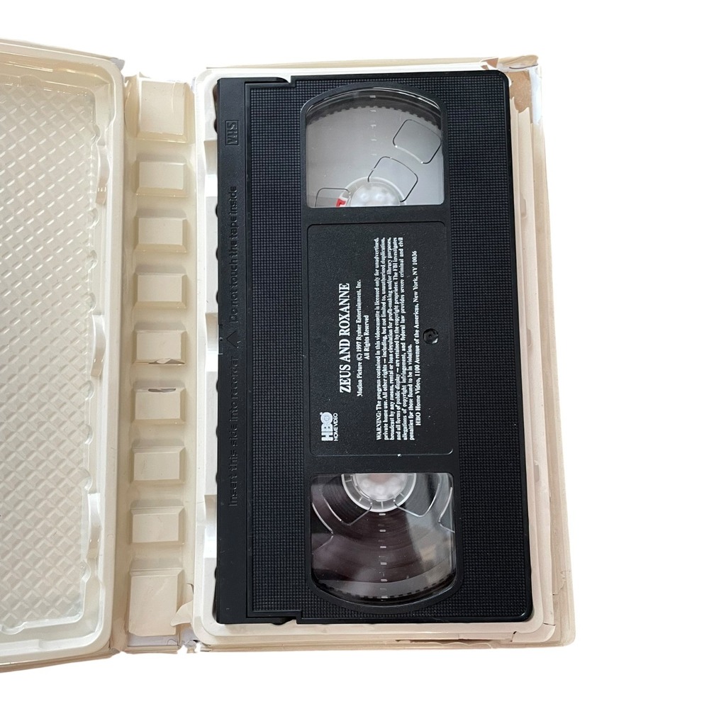 Zeus and Roxanne VHS Tape (1997) Steve Guttenberg Kathleen Quinlan Family Movie - Picture 2 of 3